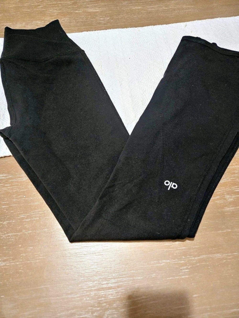 Alo Airbrush High-Waist Bootcut Legging Black Bootcut Leggings Size XS Like New